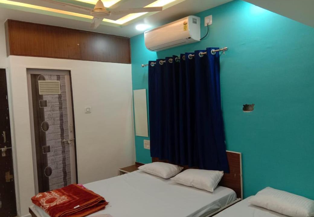 Photo of Bedroom in Rajpipla