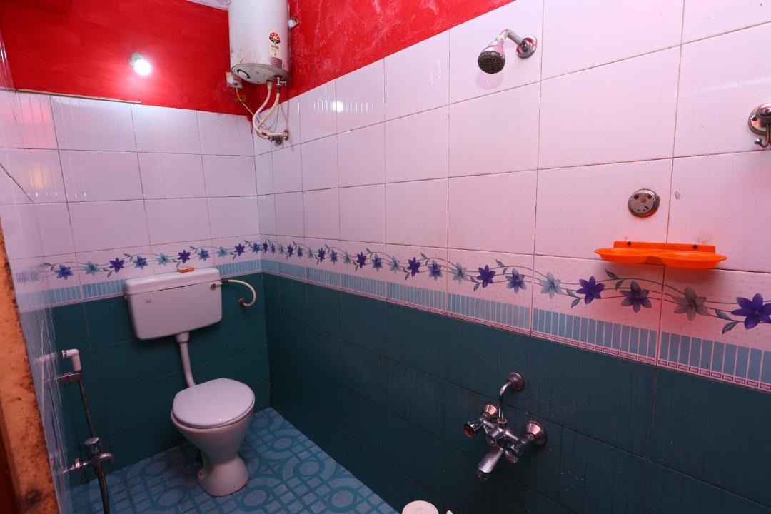 Photo of Bathroom in Gudalur