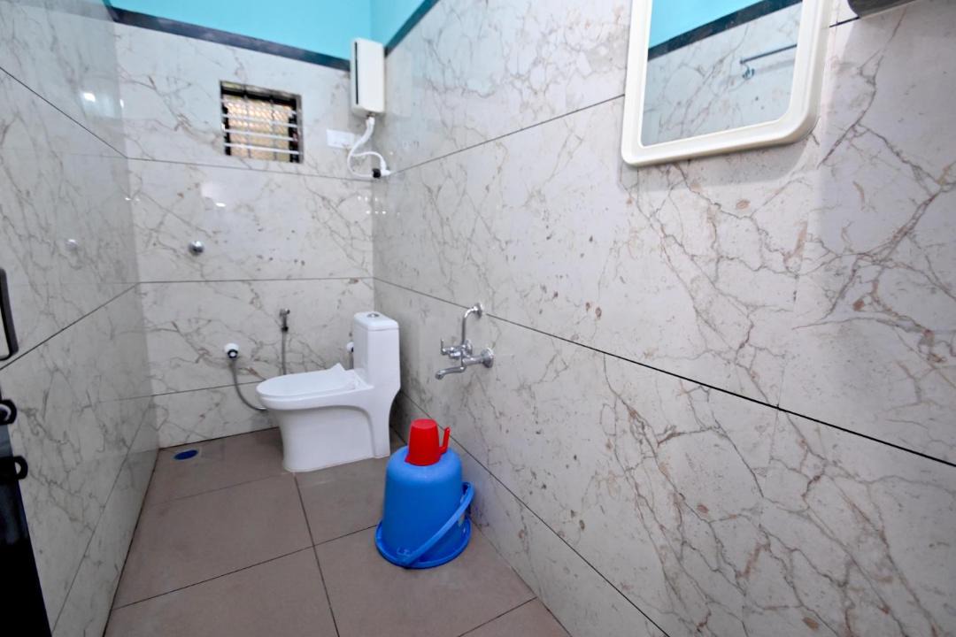 Photo of Bathroom in Murudeshwara