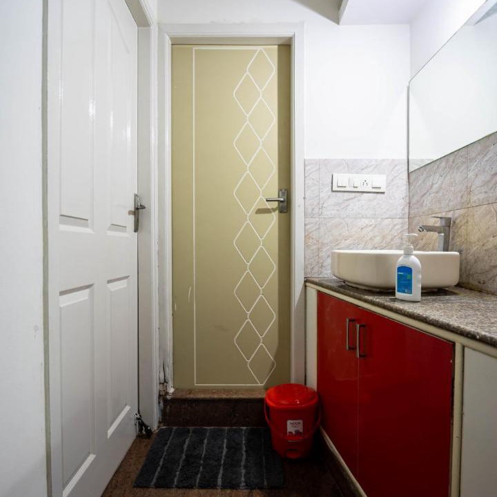 Photo of Bathroom in Kalyan Nagar