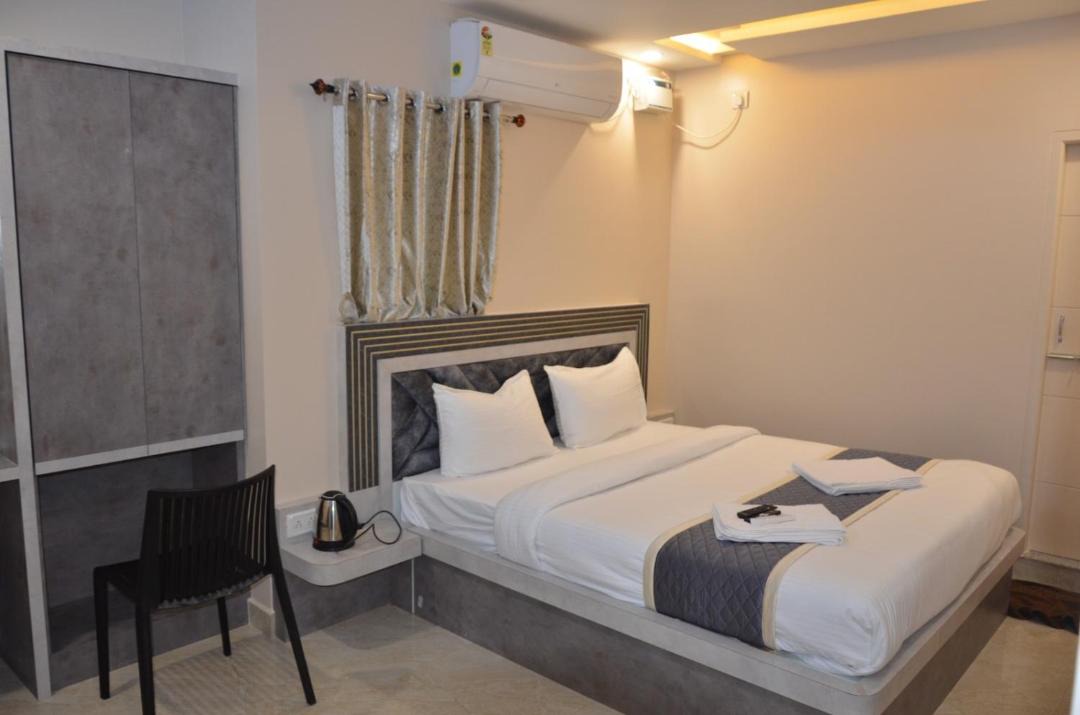 Photo of Bedroom in Guindy