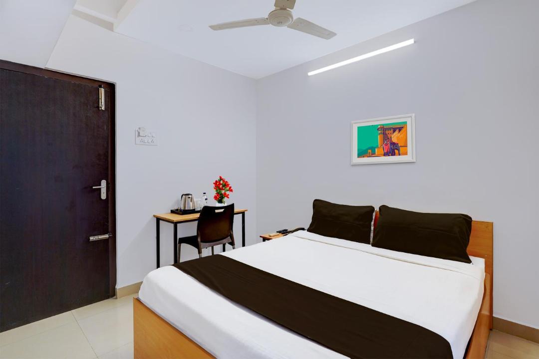 Photo of Bedroom in Valasaravakkam