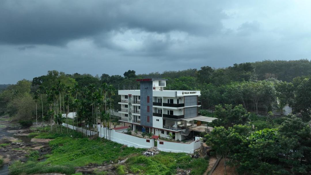 Photo of Others in Takkalai
