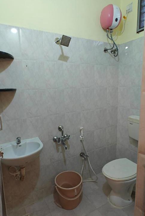 Photo of Bathroom in Urapakkam