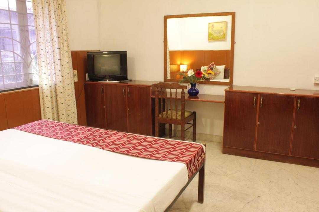 Photo of Bedroom in Mylapore Tiruvallikk