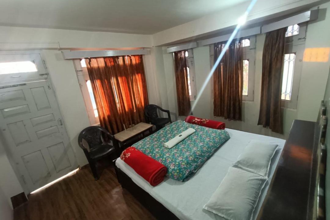 Photo of Bedroom in Sarahan