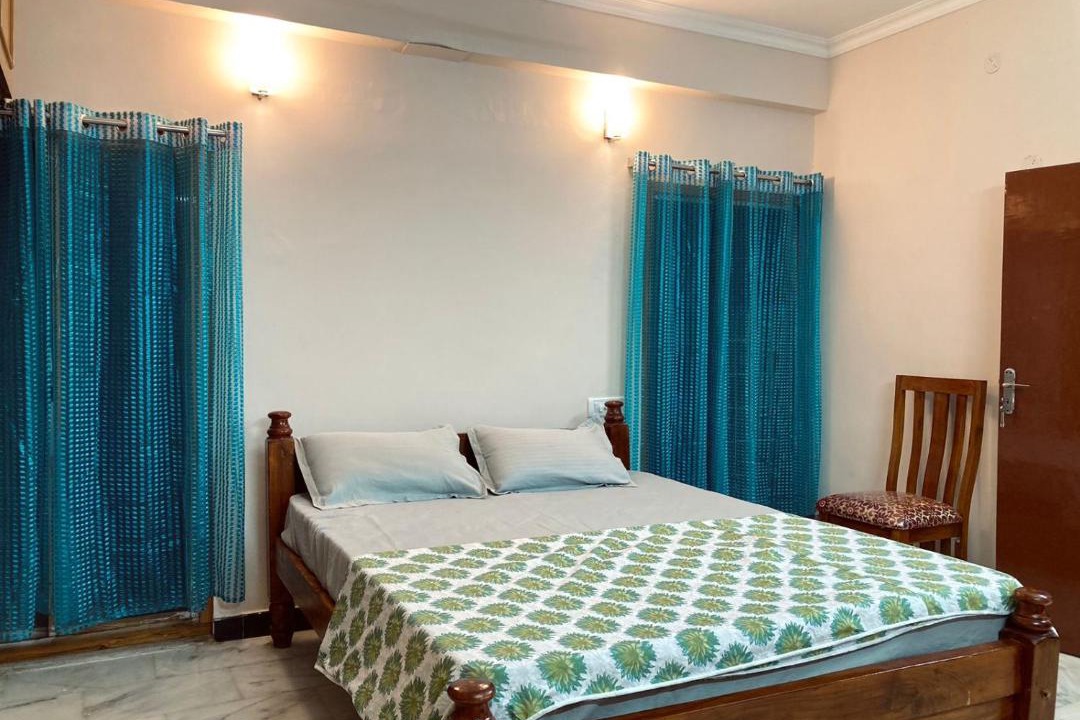 Photo of Bedroom in Egmore