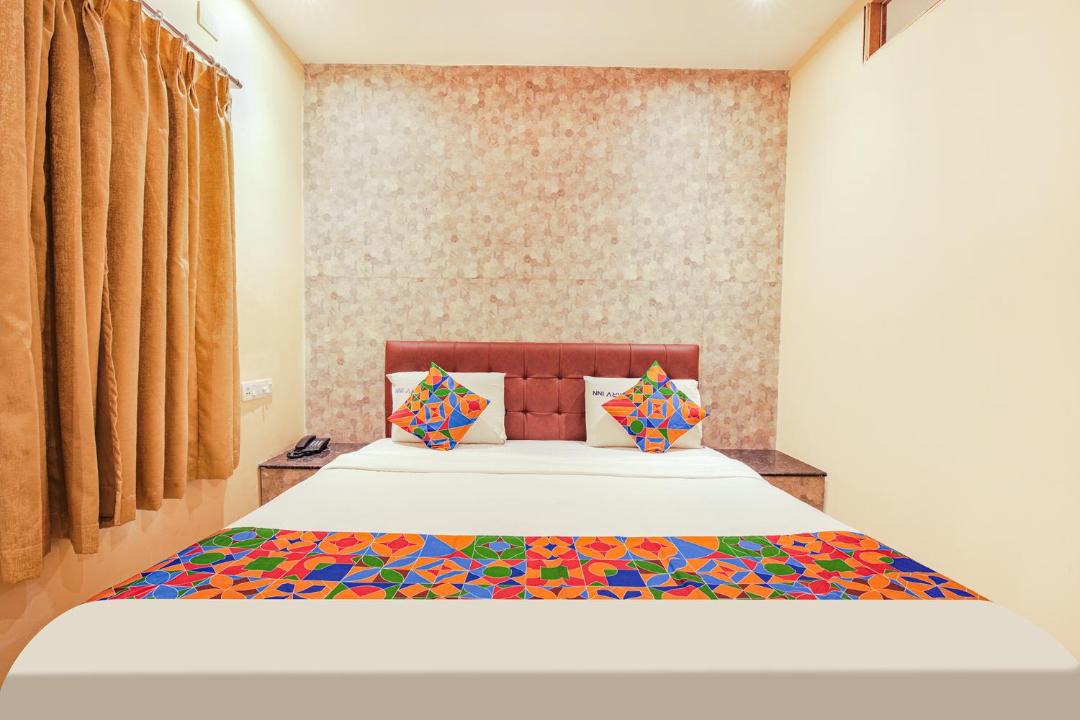 Photo of Bedroom in Triplicane