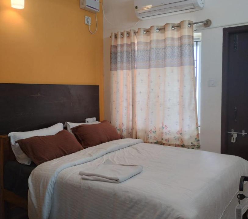 Photo of Bedroom in Irungattukottai