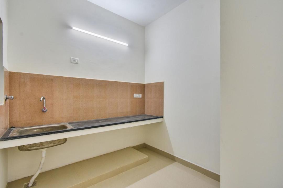 Photo of Bathroom in Irungattukottai