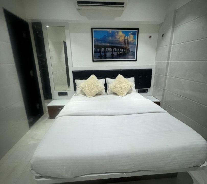 Photo of Bedroom in J B Nagar