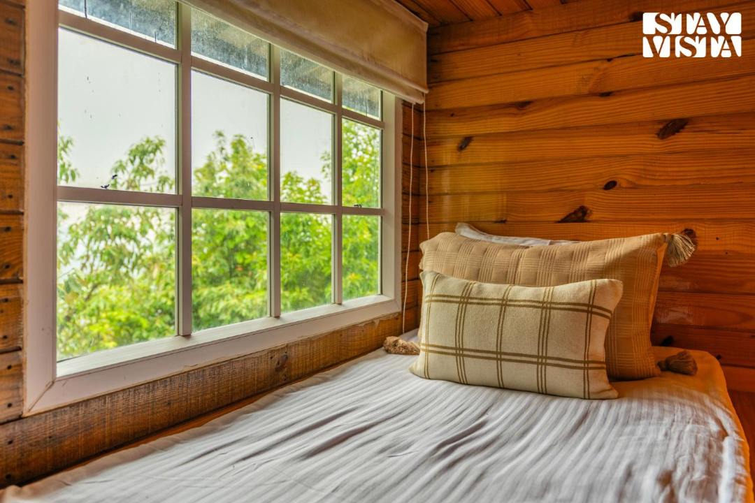 Photo of Bedroom in Tehri Range