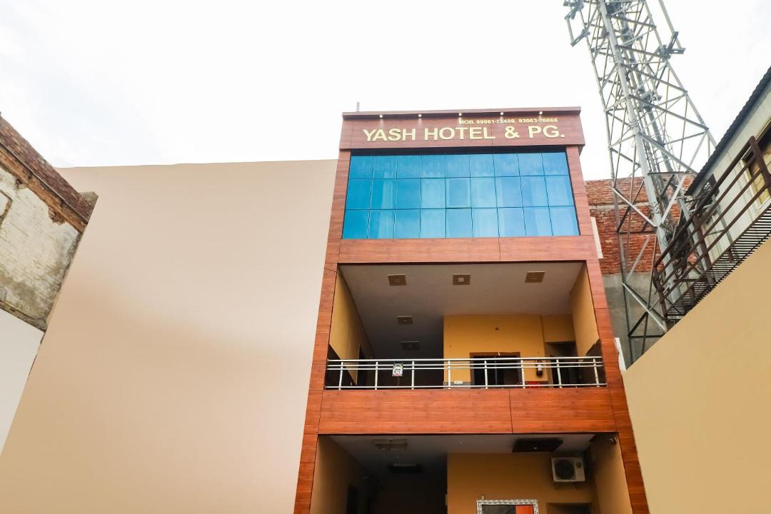 Photo of Buildings in Hisar