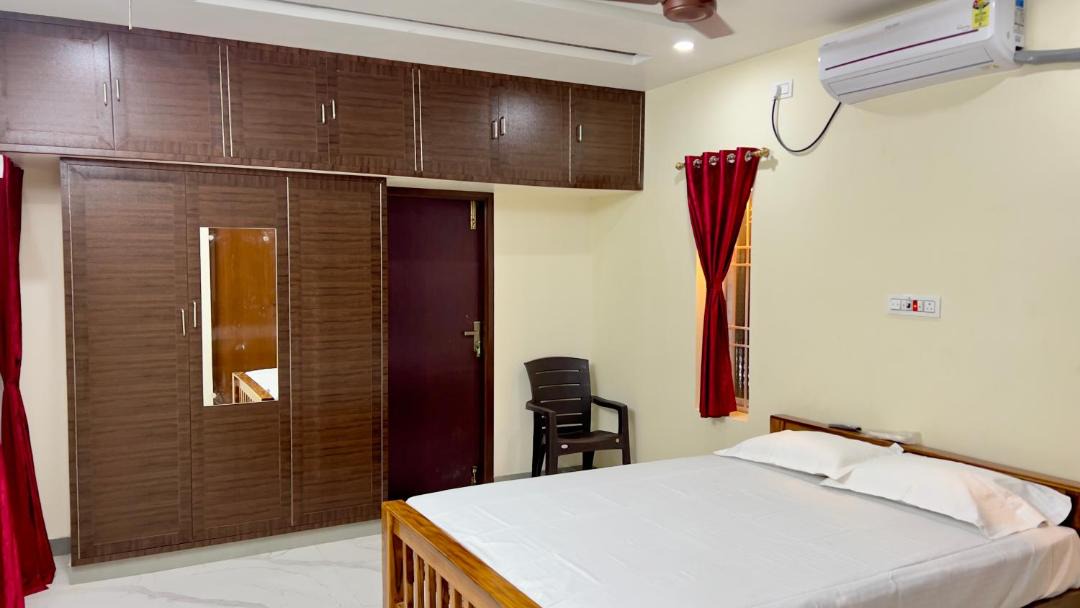 Photo of Bedroom in Tiruvannamalai