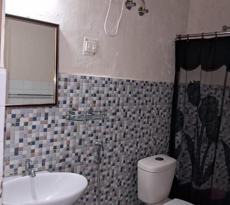 Photo of Bathroom in Chetpet