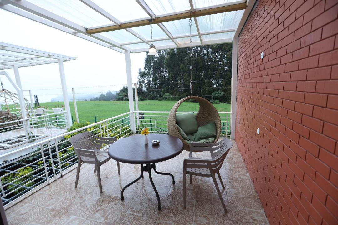 Photo of Patio Balcony in Thalayathimund