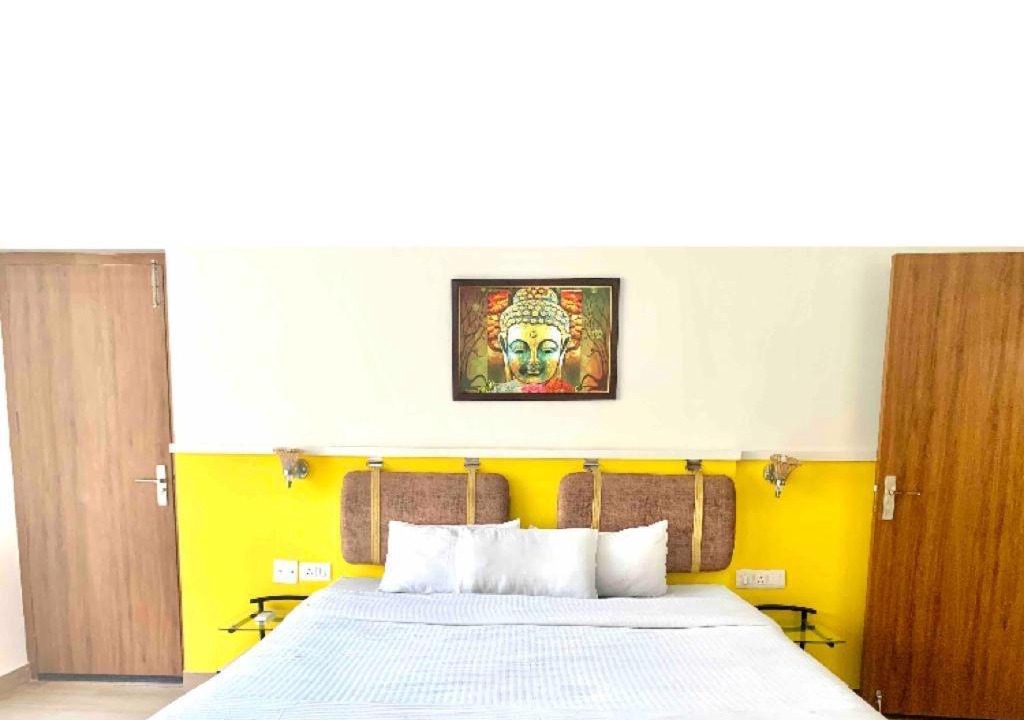 Photo of Bedroom in Tapovan