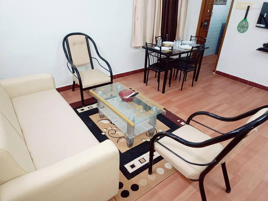 Photo of Livingroom in Porur
