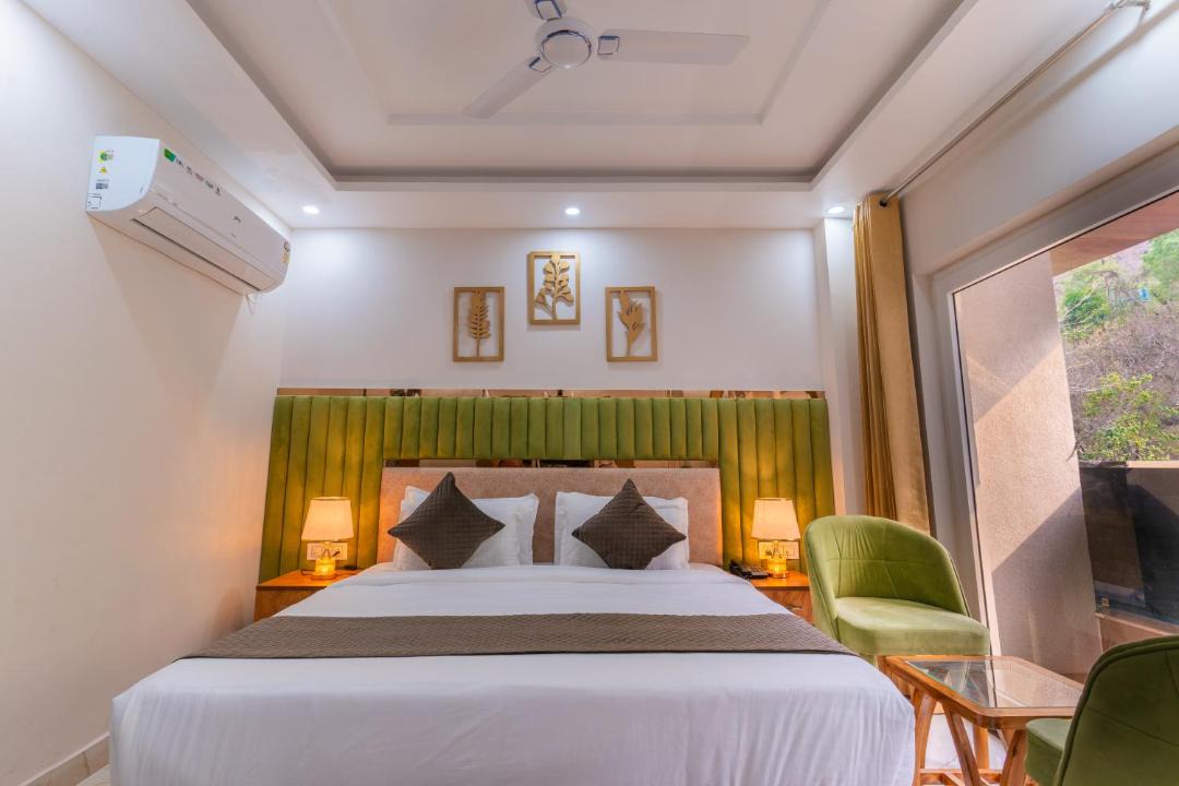 Photo of Bedroom in Paliyal Gaon