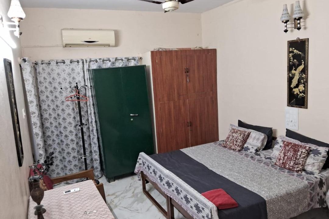 Photo of Bedroom in Chetpet