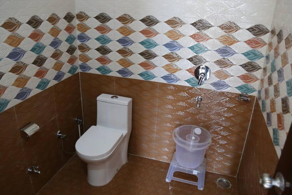 Photo of Bathroom in Tapovan