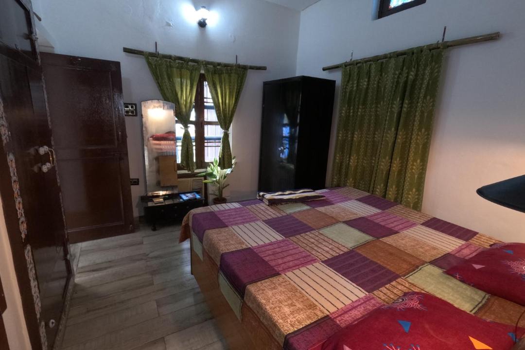 Photo of Bedroom in Dehradun