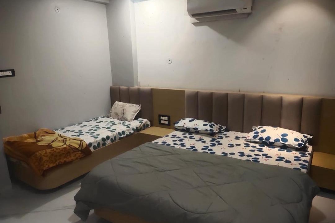 Photo of Bedroom in Omkareshwar
