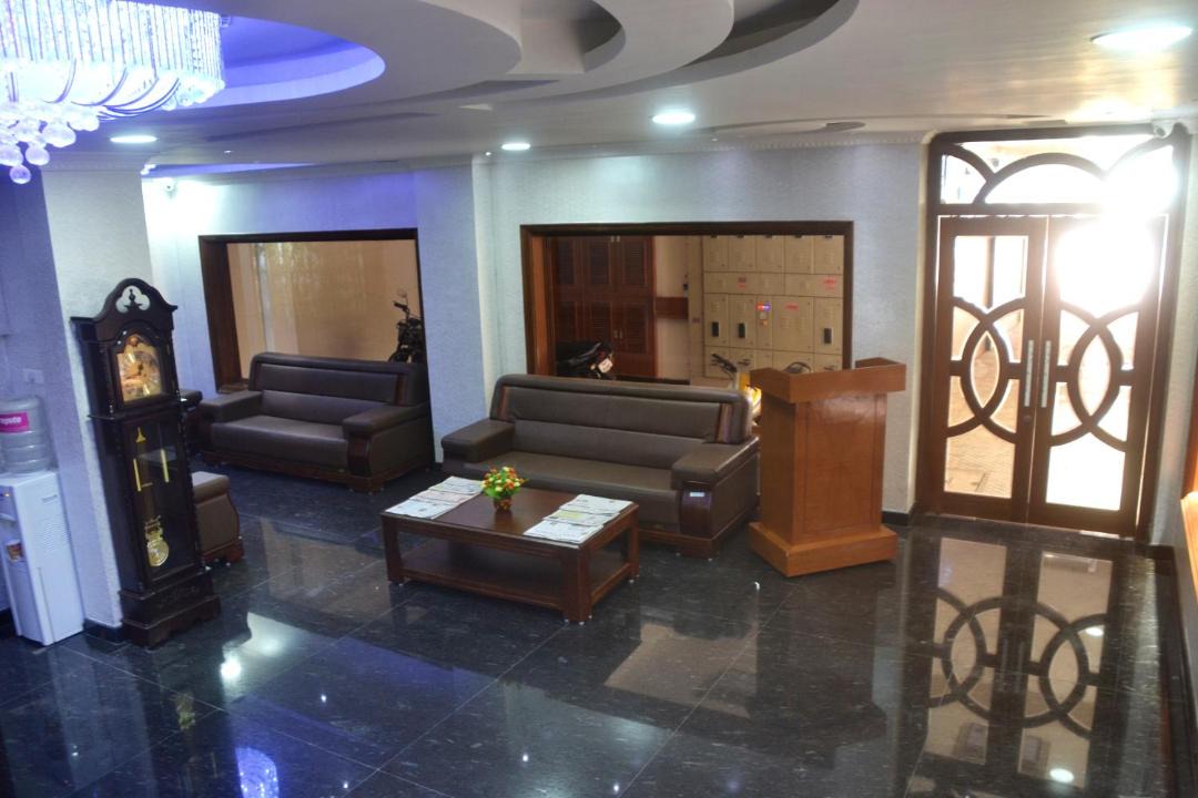 Photo of Livingroom in Triplicane