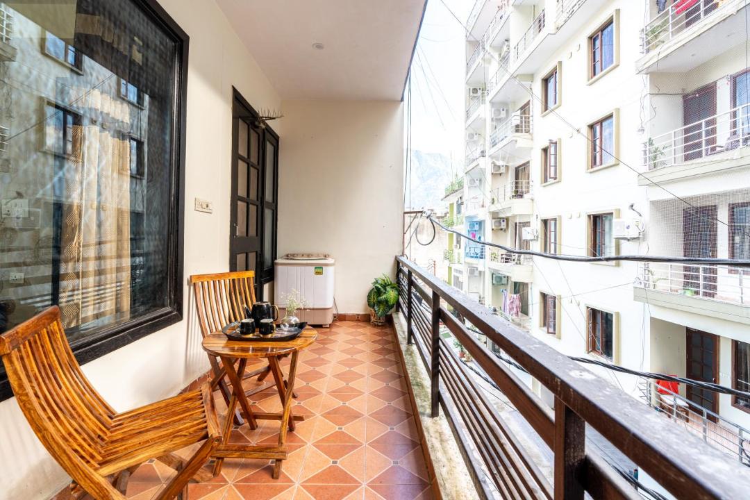 Photo of Patio Balcony in Tapovan