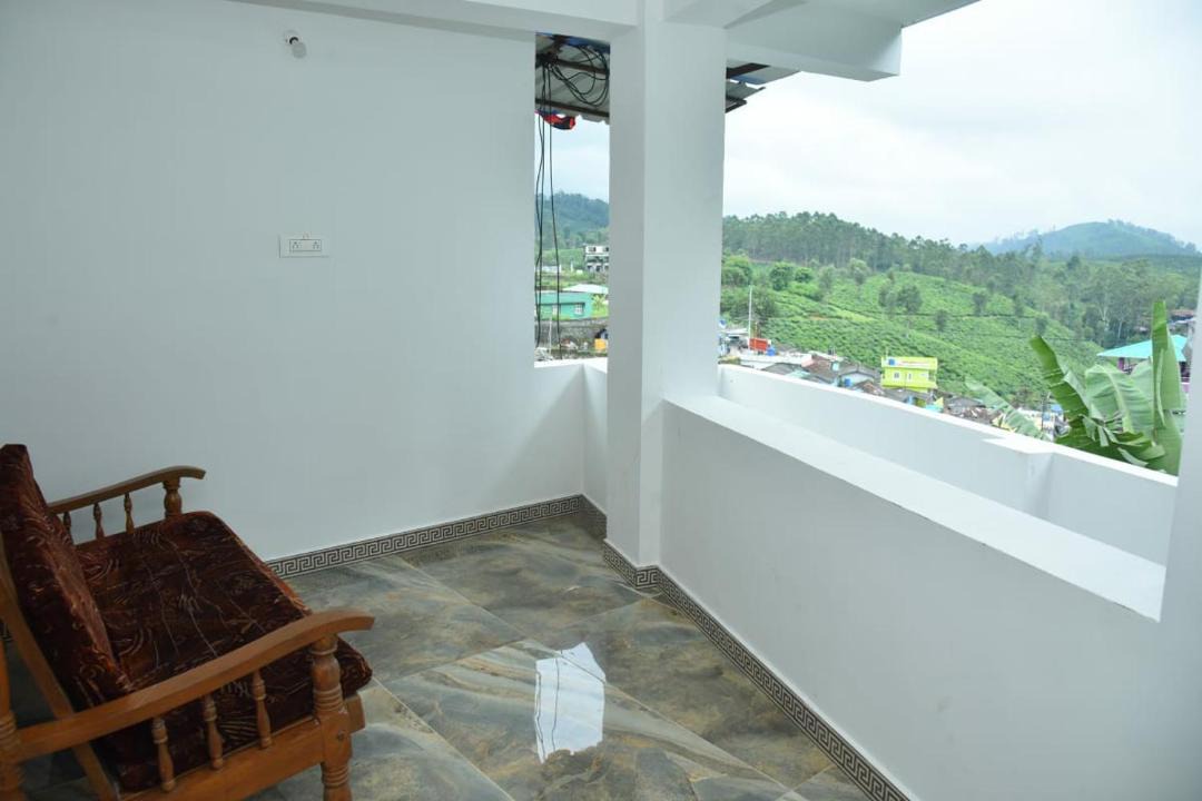 Photo of Others in Valparai