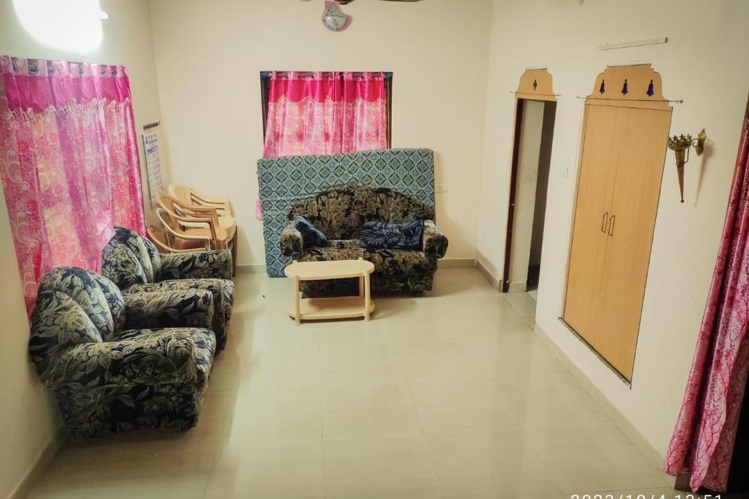 Photo of Livingroom in Yercaud