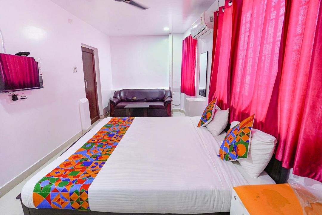 Photo of Bedroom in Royapettah