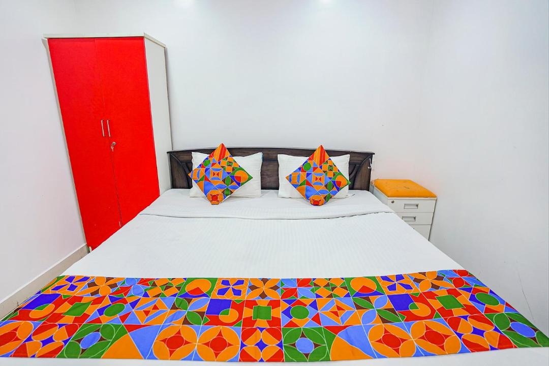 Photo of Bedroom in Royapettah