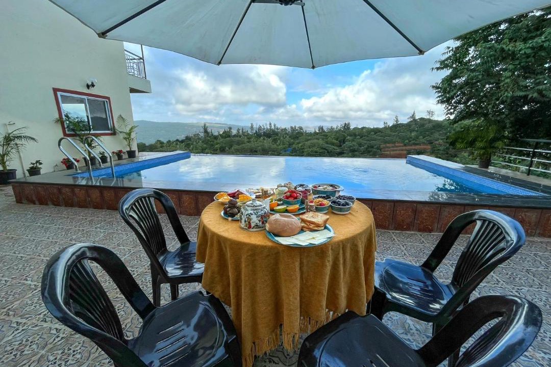 Photo of Patio Balcony in Mahabaleshwar