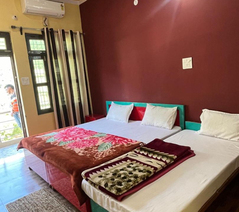 Photo of Bedroom in Rudraprayag