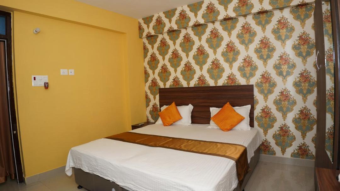 Photo of Bedroom in Deoghar