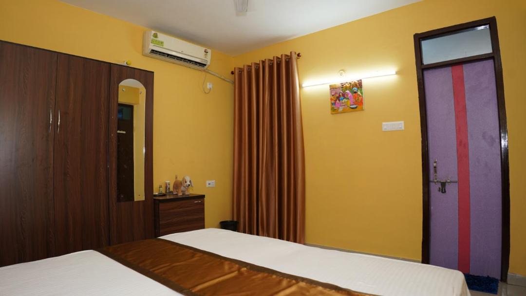 Photo of Bedroom in Deoghar