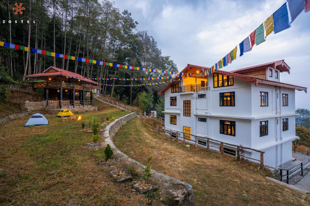 Photo of Others in Geyzing