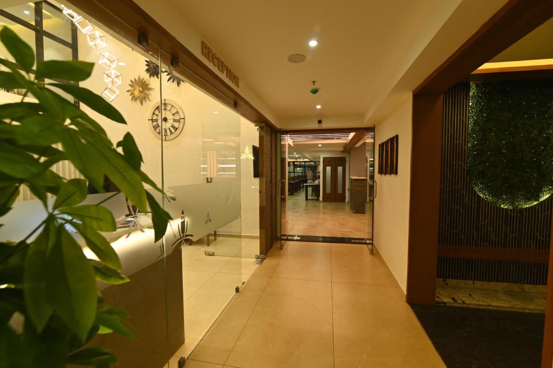 Photo of Others in Adyar