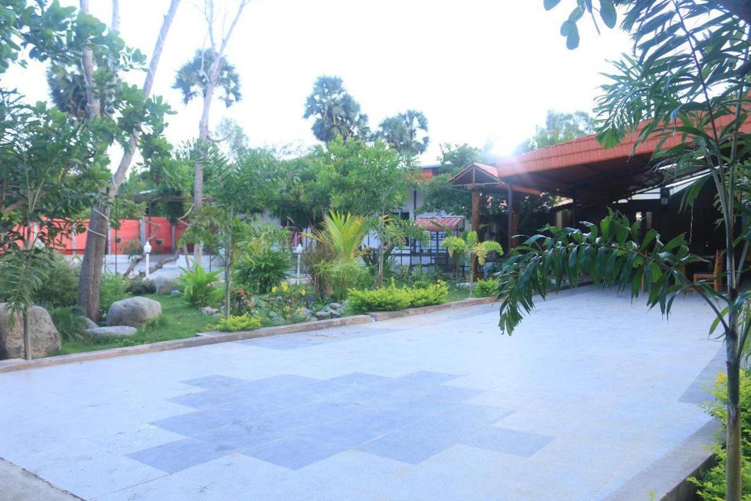 Photo of Others in Poothurai