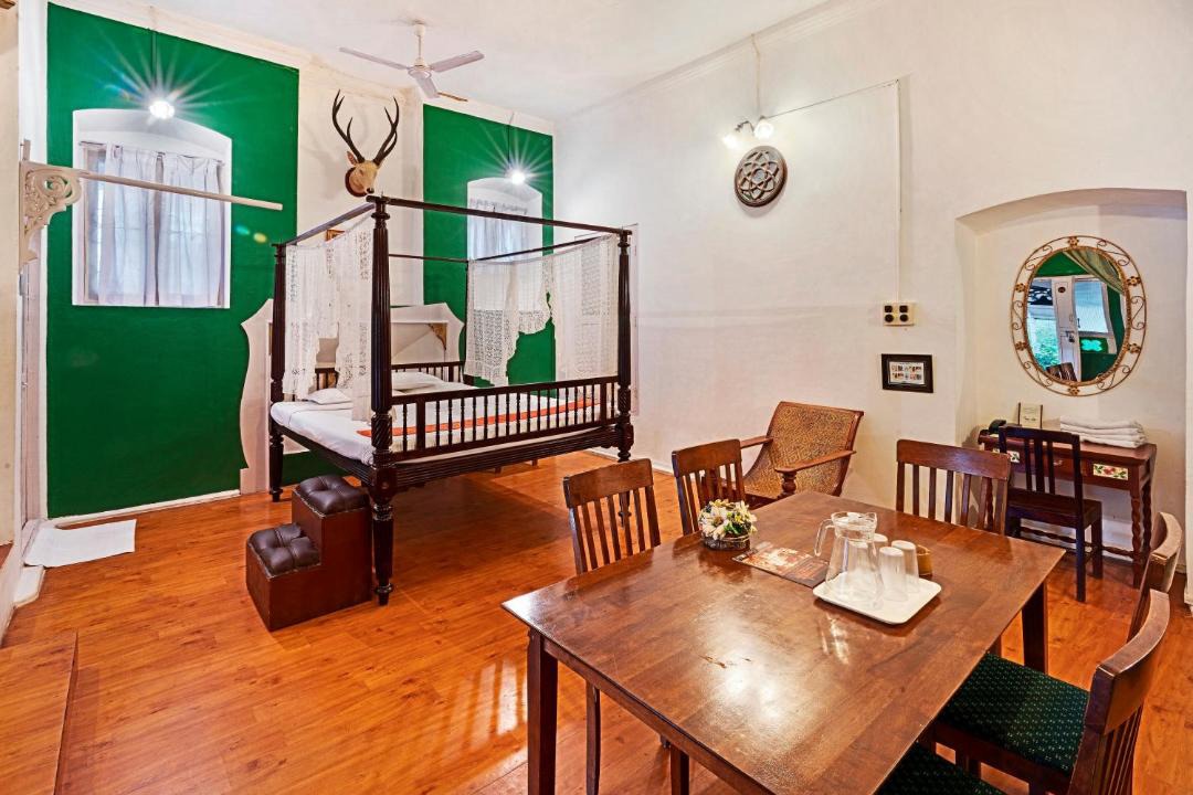 Photo of Livingroom in Salem
