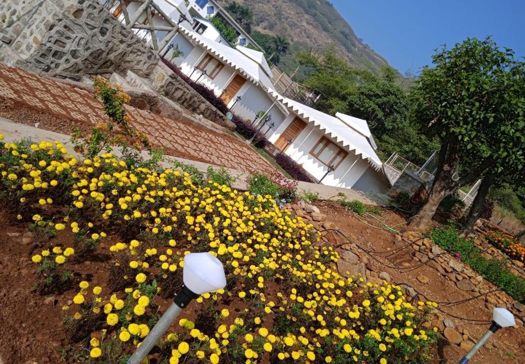 Photo of Others in Kadadhe