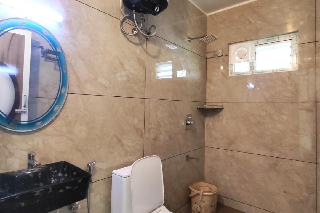 Photo of Bathroom in Valparai