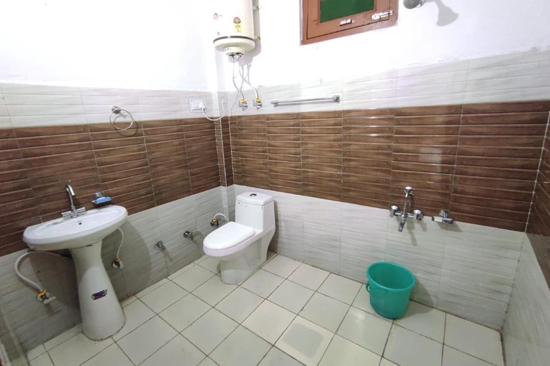 Photo of Bathroom in Shoja