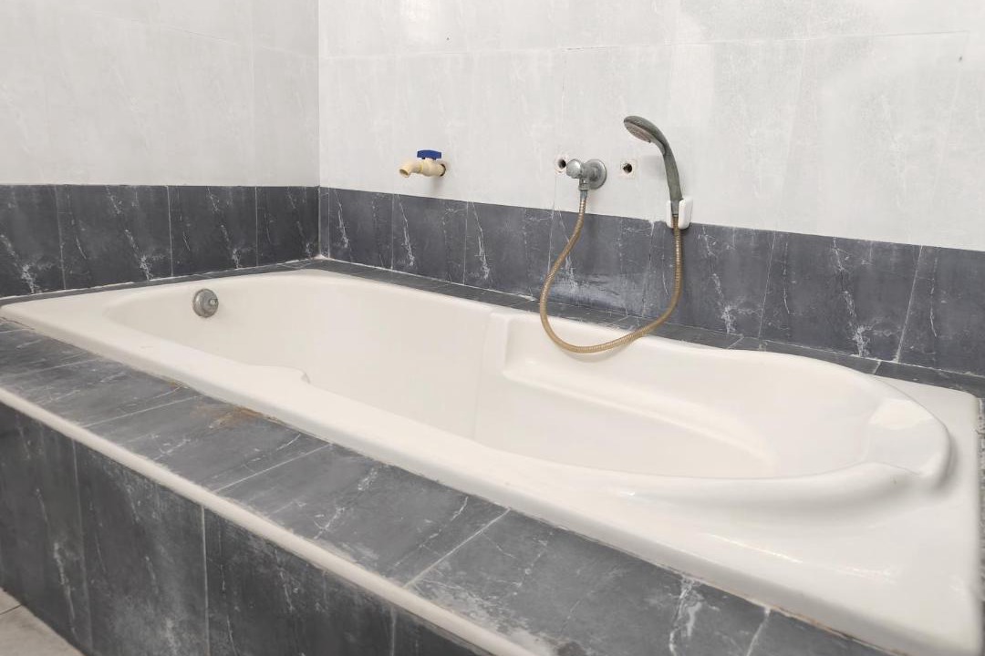 Photo of Bathroom in Tiruchirappalli