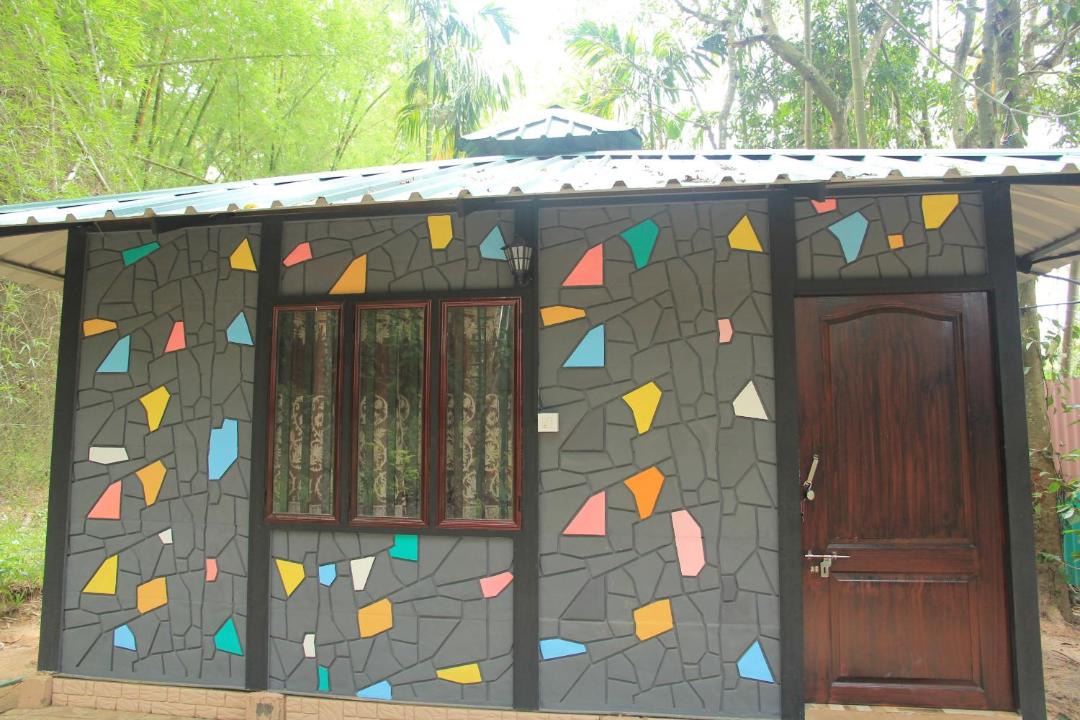 Photo of Others in Naduvattam