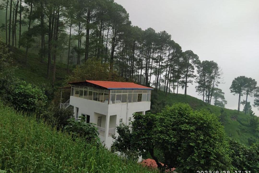 Photo of Buildings in Sirala