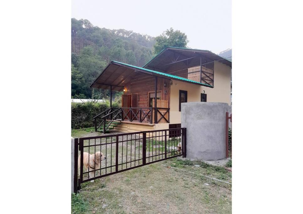 Photo of Buildings in Bhimtal