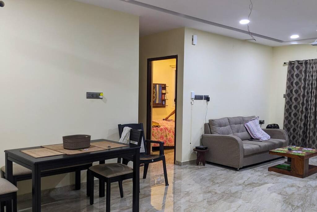 Photo of Livingroom in Semmencherry
