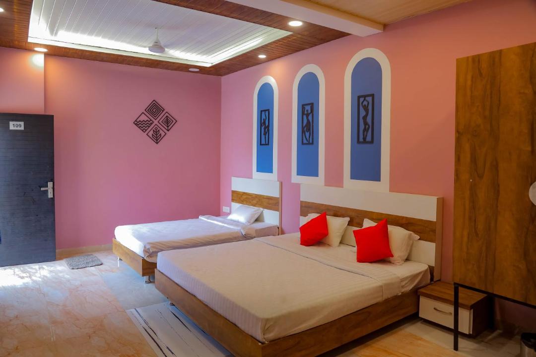 Photo of Bedroom in Mandav